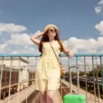 Outfit Liburan Santai 10 Pilihan Stylish untuk Menyemarakkan Liburan Anda 84 84 rokanhuludotcom
